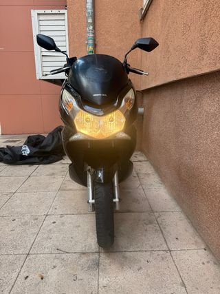 Honda PCX 125 Negra