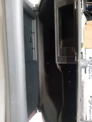 Guantera Seat Exeo 2013