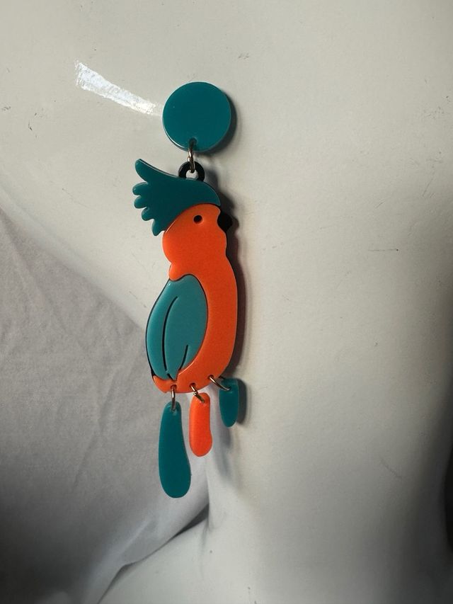 Pendientes acrílicos vintage papagayo naranja y