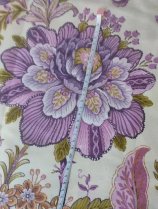 Tela loneta floral 1m x 1.40m
