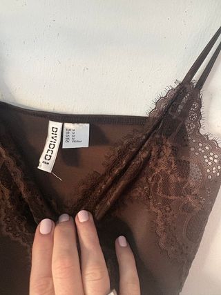 Top lencero H&M encaje marrón Talla M