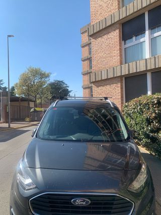 Ford E-Tourneo Custom 2020