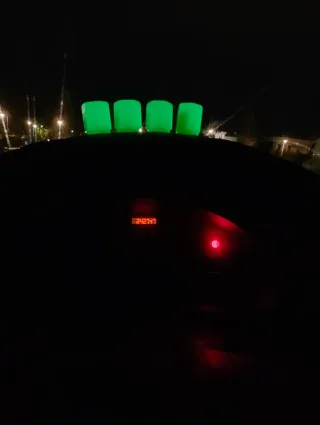 Caja de 4 Tapones Rueda Brillo Oscuridad