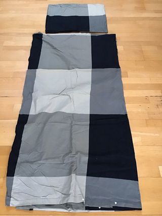 Funda nórdica y funda de almohada a cuadros