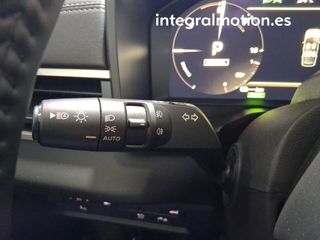 Mitsubishi Outlander PHEV Kaiteki 4WD