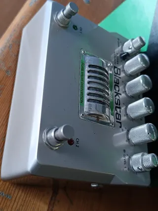 HT DUAL BLACKSTAR PEDAL DISTORSION VALVULAS