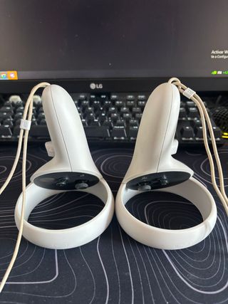 Meta Quest 2 VR Headset
