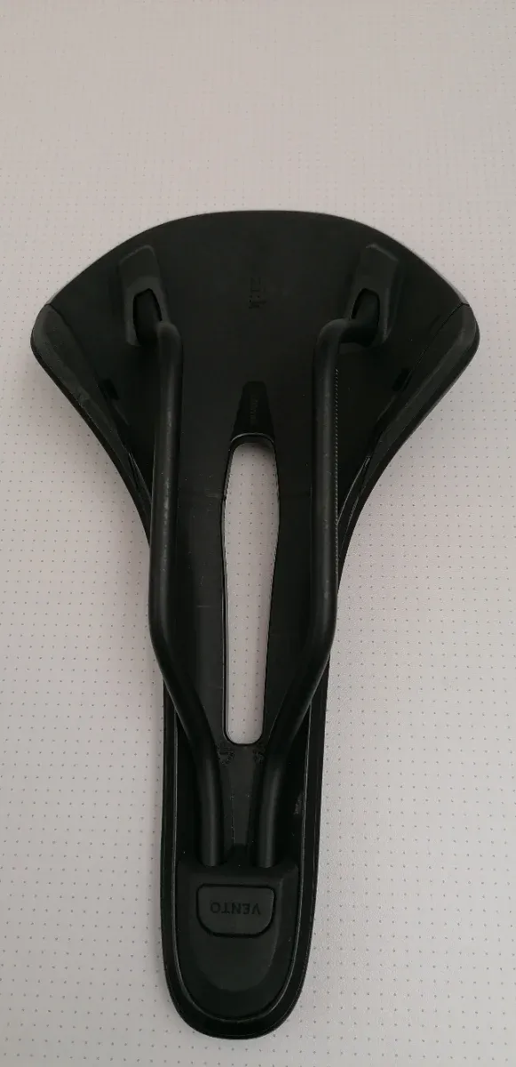 Sillín Fizik Antares  Negro