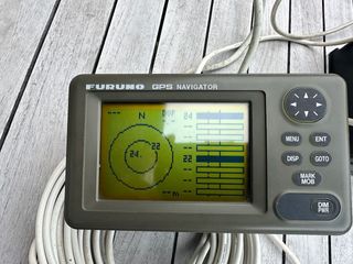 Furuno GP-30 GPS Navigator Marítimo