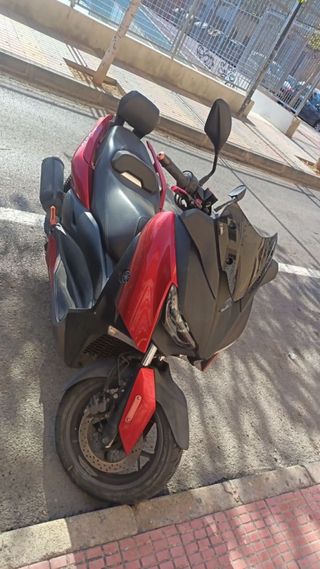 Yamaha Xmax 2018