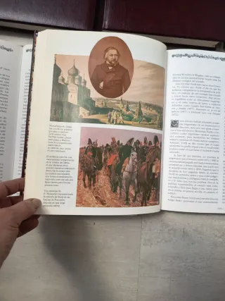 Fascinantes libros en tapa d piel ilustrados