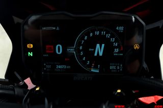 DUCATI STREETFIGHTER V4 S