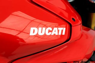 DUCATI STREETFIGHTER V4 S