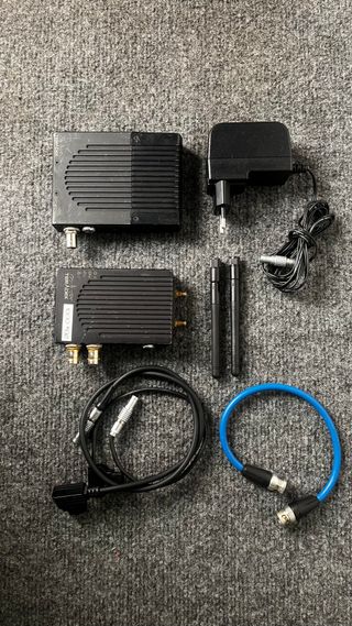 Teradek Bolt 1000 TX RX + Accesorios