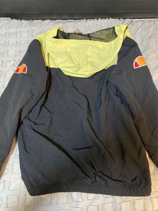Chaqueta impermeable Ellesse