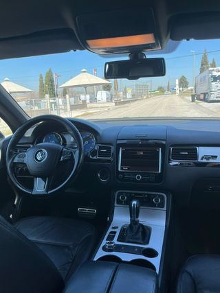 Volkswagen Touareg 2011