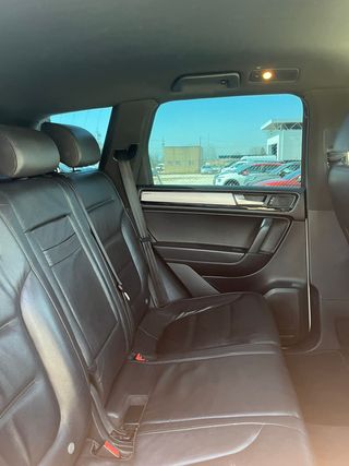 Volkswagen Touareg 2011