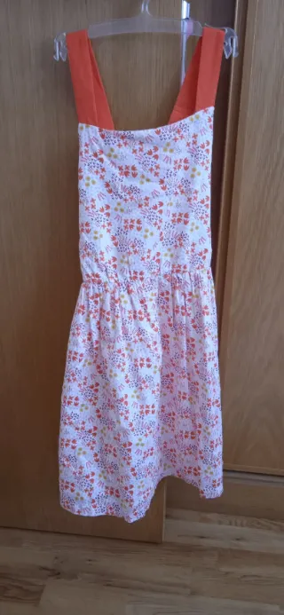 Vestido Okaidi niña estampado floral