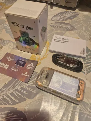 Teléfono Boring Heineken x Bodega