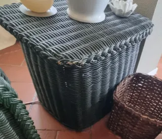 Conjunto sillones mimbre y mesa