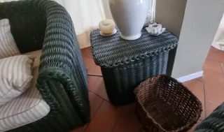 Conjunto sillones mimbre y mesa