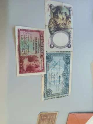 Lote Billetes Españoles 10, 25 y 50 Pesetas