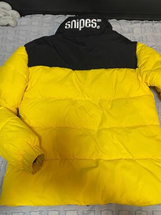 Abrigo Snipes amarillo y negro