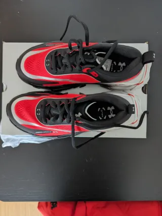 Zapatillas Under Armour Halo Race sin estrenar