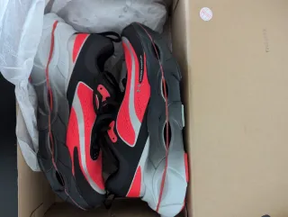 Zapatillas Under Armour Halo Race sin estrenar