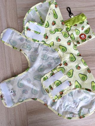 Chubasquero Dukier aguacate talla M