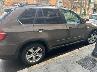 BMW X5 2011