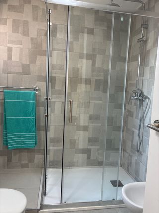 Aquiler de corta duración disponible,