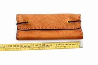 Pitillera de piel hecha a mano