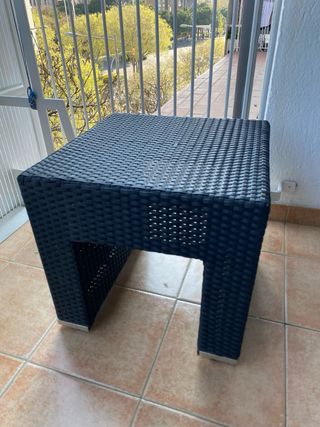 Mesa auxiliar mimbre negro