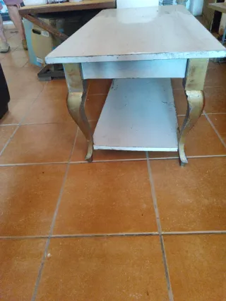 Mesa baja salón estilo clásico