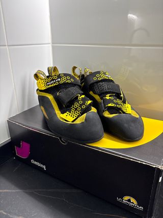 Scarponi da arrampicata La Sportiva Miura VS