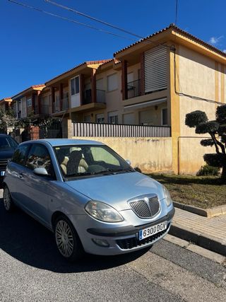 Lancia Ypsilon 2005