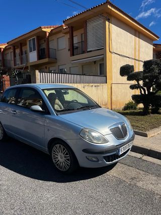 Lancia Ypsilon 2005