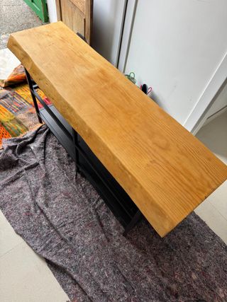 Aparador madera y metal