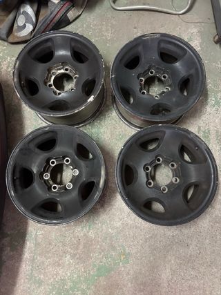 Llantas Toyota HDJ80
