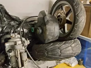 Despiece Yamaha Jog RR Negro Algo negociable