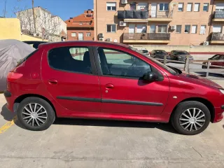Peugeot 206 2003