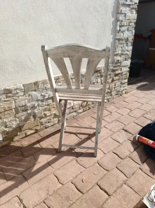 Silla de madera plegable