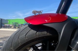 Benelli Leoncino 500 Roja y Negra