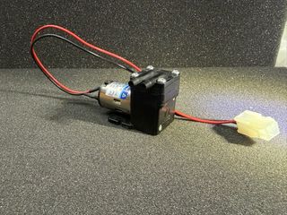 Bomba de aire/vacío Iwaki APN-03102-01