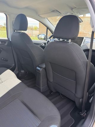 Peugeot 208 2012 5P AULLURE EH