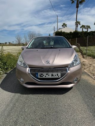 Peugeot 208 2012 5P AULLURE EH