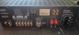 4 Altavoces y  amplificador