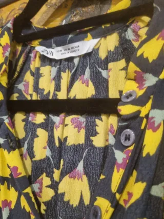 Vestido ZARA floral amarillo y negro