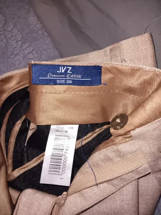 Chaqueta de traje color berengena